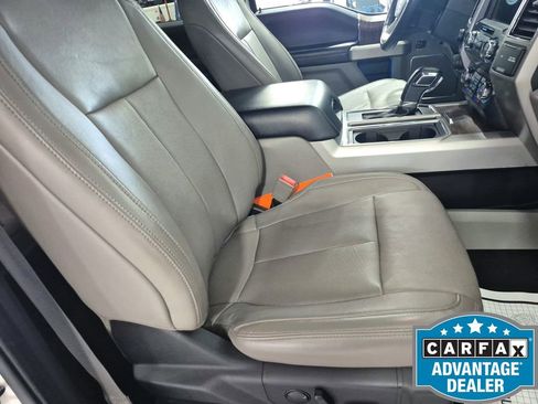 Used 2019 Ford F150 Lariat w/ Equipment Group 501A Mid AWD/4WD image 25