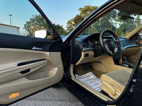 Used 2012 Honda Accord LX image 11