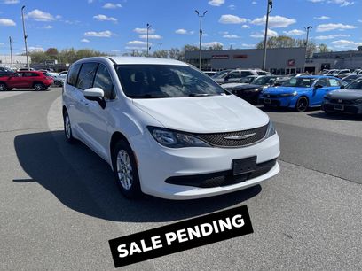 Used 2022 Chrysler Voyager LX