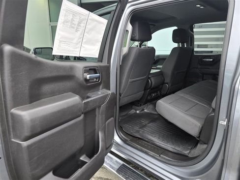Used 2021 Chevrolet Silverado 1500 LT image 17