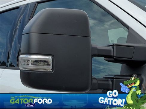Used 2025 Ford F350 XLT image 12