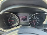 Used 2021 Kia Sedona LX image 3