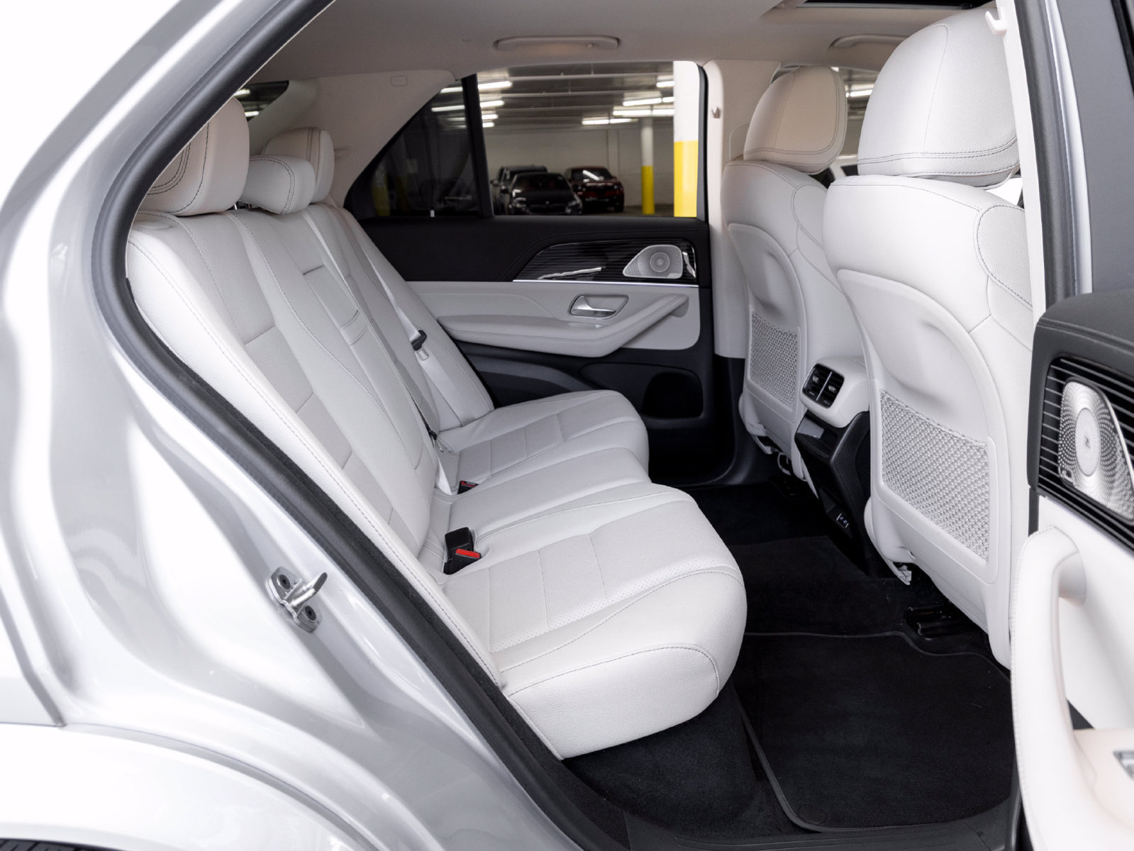 Used 2024 Mercedes-Benz GLE 350 4MATIC image 25