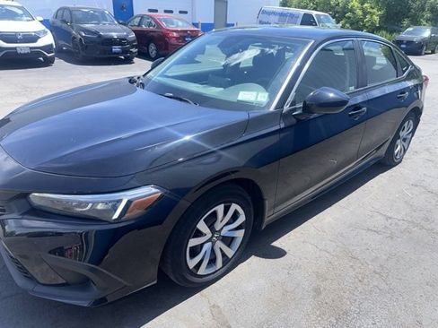 Used 2023 Honda Civic LX image 4