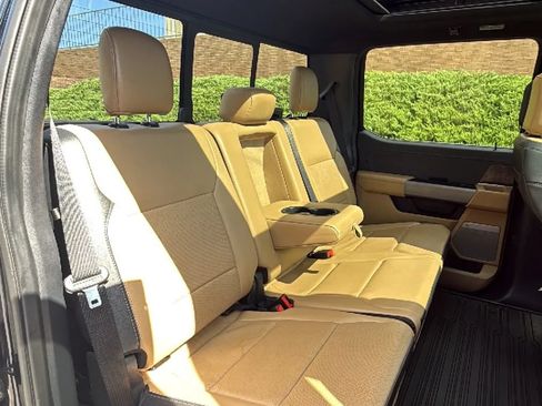 Used 2022 Ford F150 Lariat w/ Max Trailer Tow Package AWD/4WD image 43