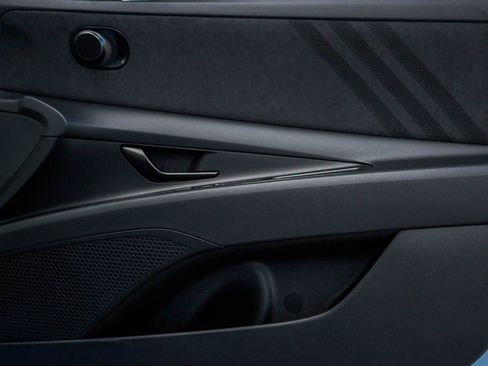 New 2026 Hyundai Elantra N FWD image 8