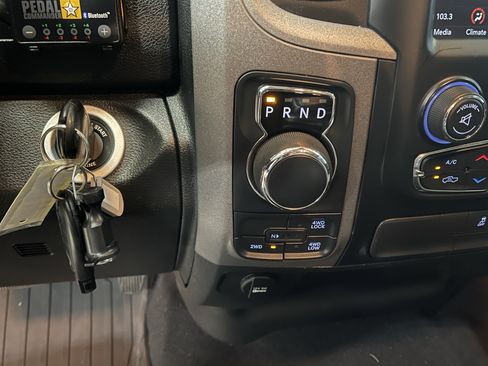 Used 2021 RAM 1500 Tradesman w/ SXT Plus Group AWD/4WD image 24