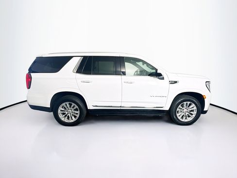 Used 2024 GMC Yukon SLT image 10