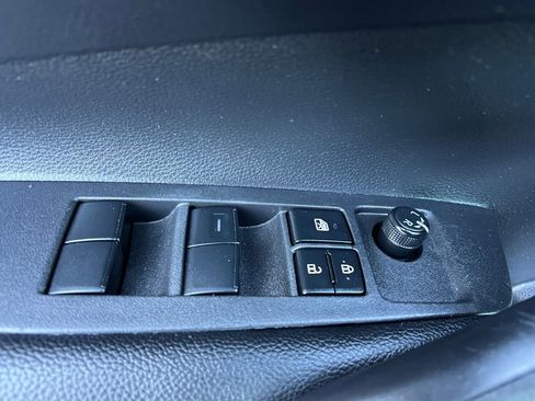 Used 2024 Toyota Corolla LE image 12