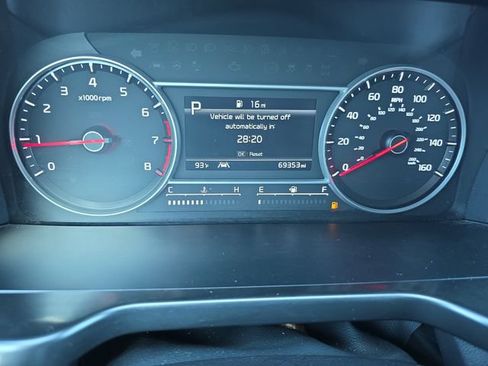 Used 2022 Kia Sorento S w/ Panoramic Sunroof Package FWD image 35