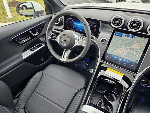New 2026 Mercedes-Benz GLC 300 4MATIC image 14
