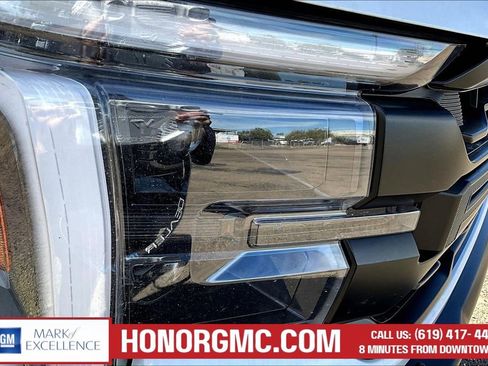 Used 2025 Ford F150 Raptor w/ Equipment Group 803A Raptor R image 30