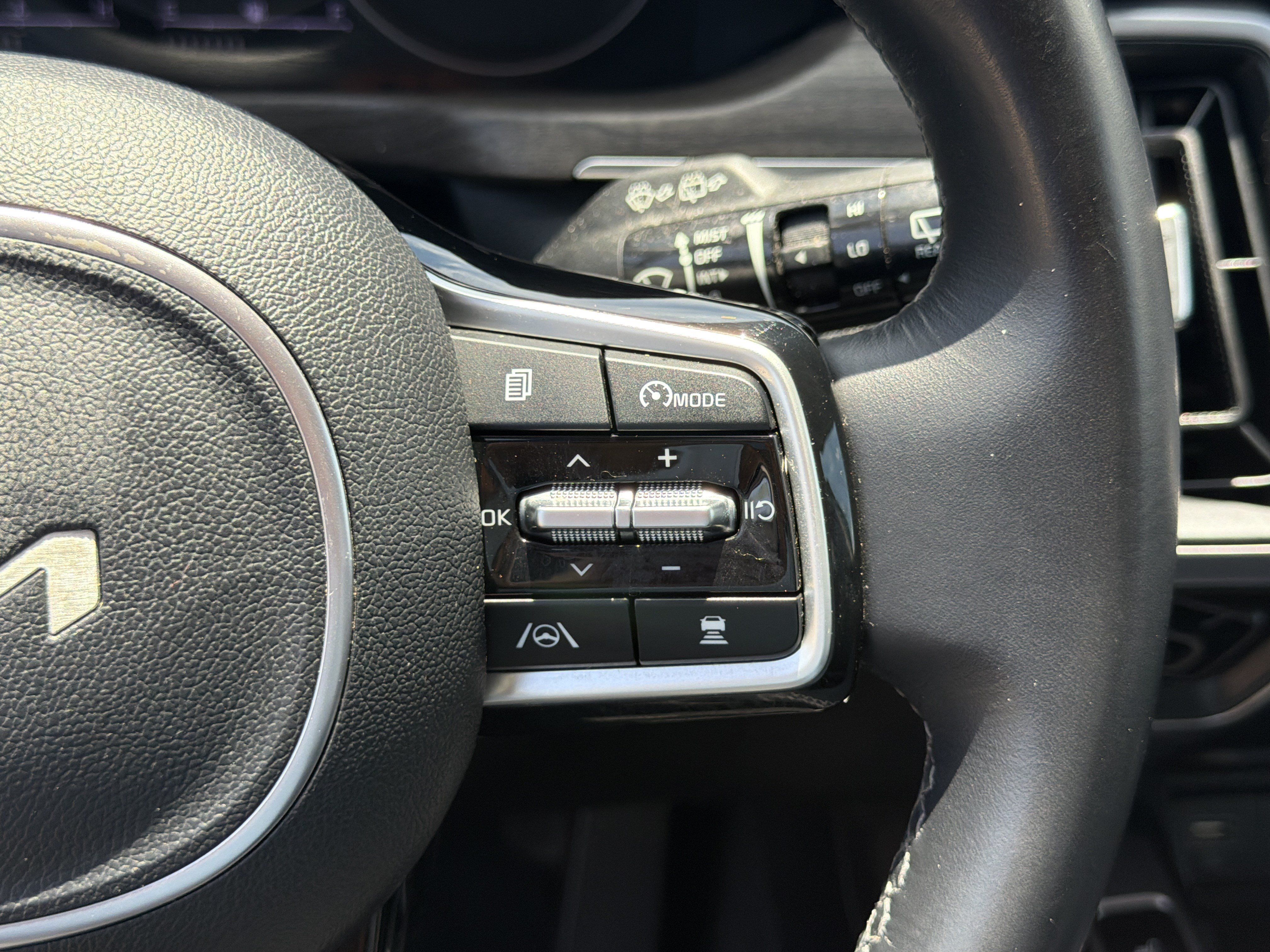 Used 2022 Kia Sorento X-Line EX AWD/4WD image 26