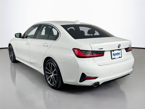 Used 2020 BMW 330i xDrive Sedan w/ Convenience Package AWD/4WD image 4