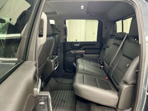 Used 2020 Chevrolet Silverado 2500 LTZ w/ LTZ Plus Package image 22