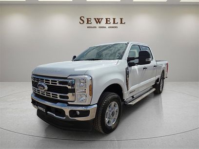 New 2025 Ford F250 XLT w/ 360-Degree Camera Package