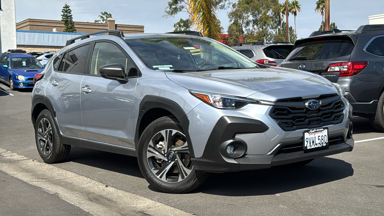 Certified 2025 Subaru Crosstrek 2.5i Premium AWD/4WD image 2