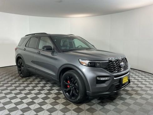 Used 2023 Ford Explorer ST w/ ST Appearance Package AWD/4WD image 3