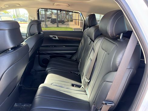 Used 2024 Genesis GV80 3.5T image 10