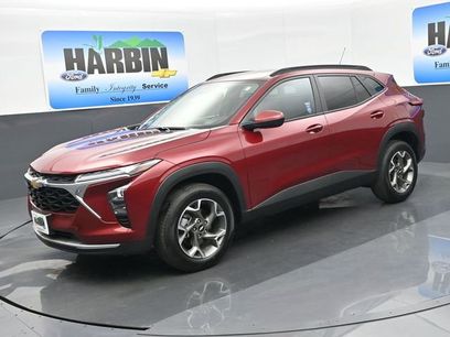 Used 2025 Chevrolet Trax LT w/ LT Convenience Package