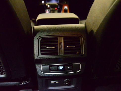 Certified 2023 Audi Q5 Premium image 28