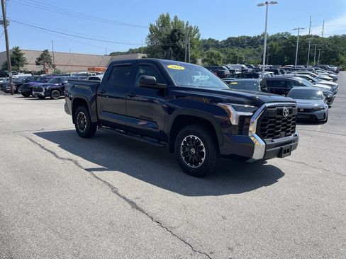 Used 2024 Toyota Tundra SR5 w/ TRD Off-Road Package AWD/4WD image 6