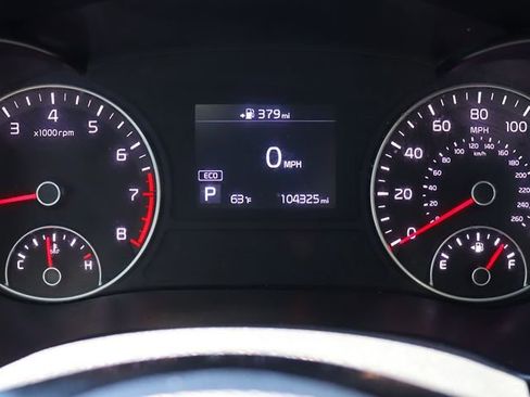 Used 2020 Kia Optima LX image 41