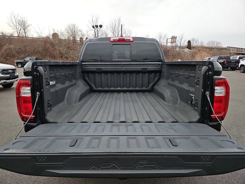 Used 2023 GMC Canyon AT4 image 29