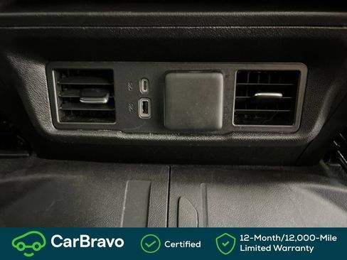 Used 2022 Chevrolet Silverado 1500 LT w/ Protection Package AWD/4WD image 21