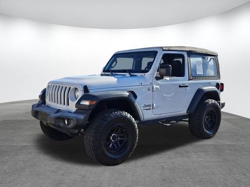 Used 2019 Jeep Wrangler Sport image 7