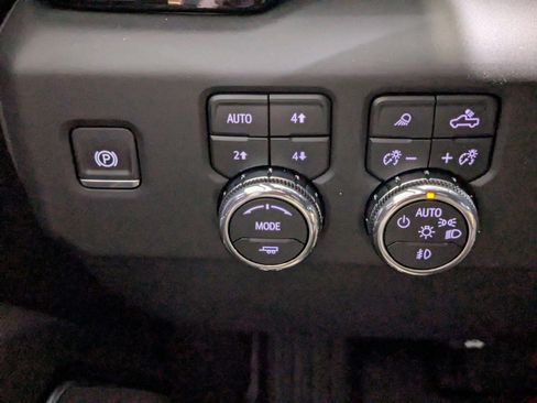 New 2026 GMC Sierra 1500 AT4X image 19