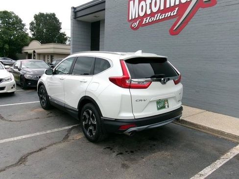 Used 2017 Honda CR-V Touring image 8