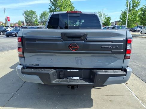 New 2026 Nissan Frontier PRO-4X AWD/4WD image 9