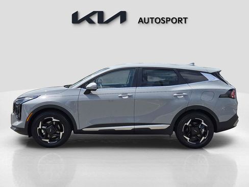 New 2026 Kia Sportage EX image 13