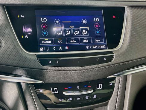 Used 2024 Cadillac XT5 Premium Luxury AWD/4WD image 17