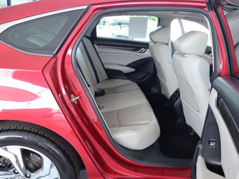 Used 2018 Honda Accord EX-L image 33