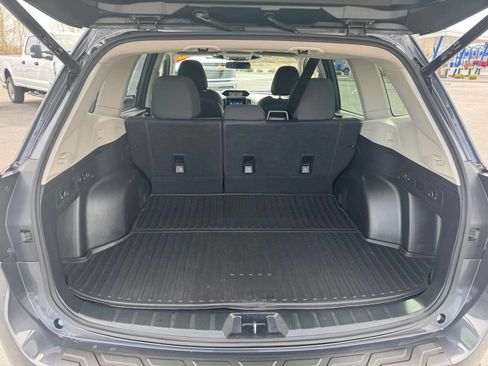 Used 2022 Subaru Forester Premium AWD/4WD image 8