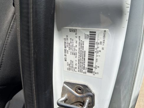 Used 2021 Ford Transit Connect XL FWD image 4
