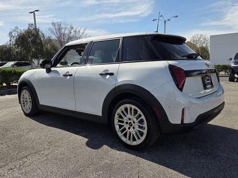New 2026 MINI Cooper 4-Door Hardtop FWD image 5