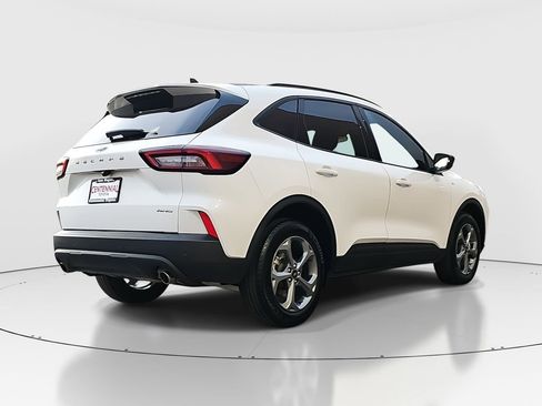 Used 2025 Ford Escape ST-Line w/ Tech Pack #1 image 5