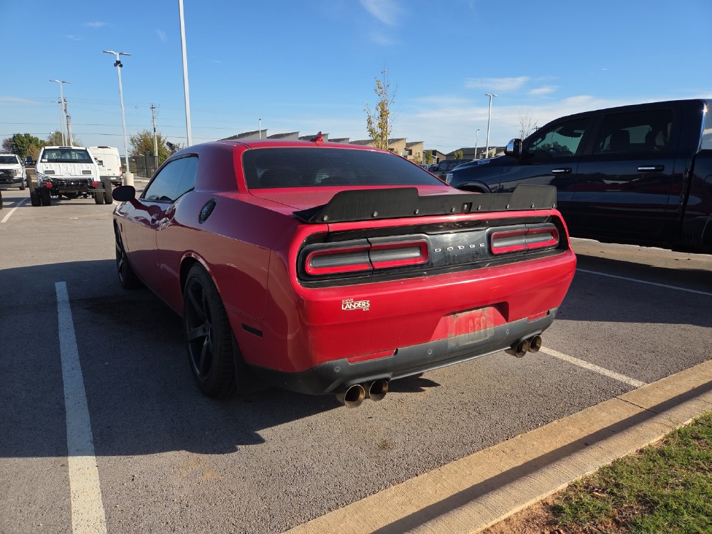 Used 2015 Dodge Challenger SXT Plus RWD image 2
