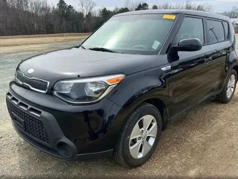 Used 2016 Kia Soul w/ Option Group 020 FWD image 1