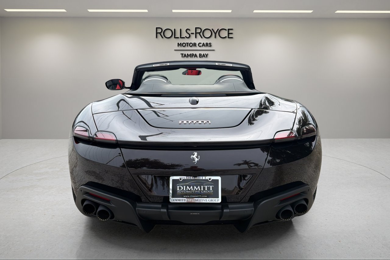 Used 2025 Ferrari Roma Spider RWD image 4