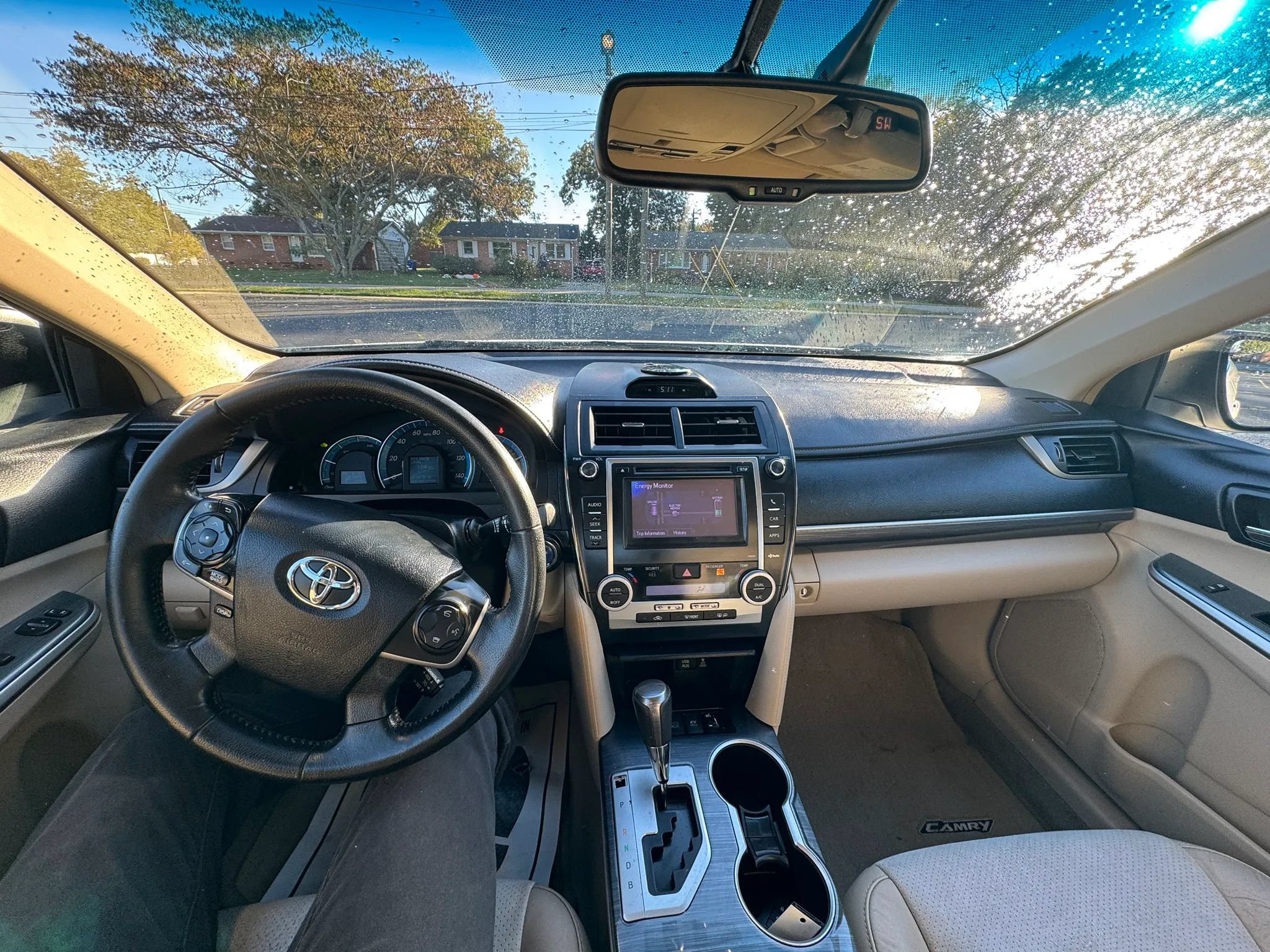 Used 2014 Toyota Camry XLE w/ Leather Package FWD image 22