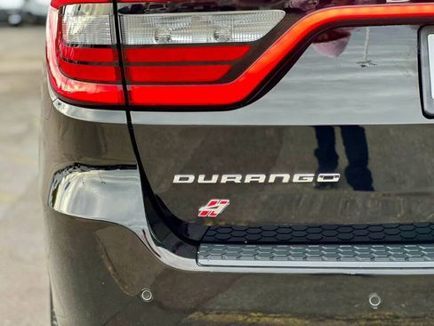 Used 2022 Dodge Durango SXT image 9