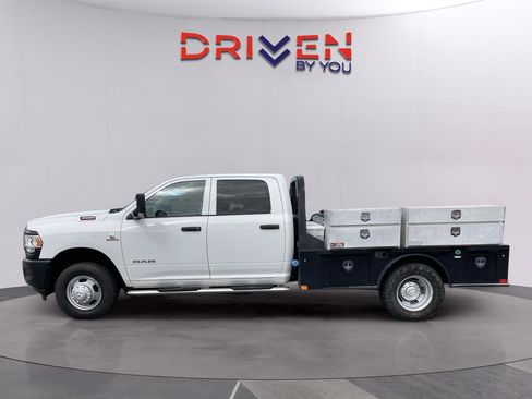 Used 2022 RAM 3500 Tradesman image 3