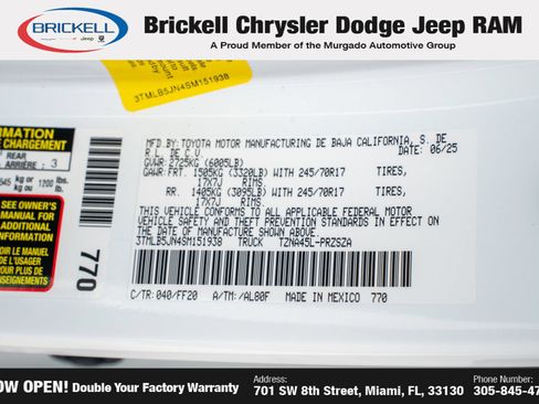 Used 2025 Toyota Tacoma SR5 AWD/4WD image 37
