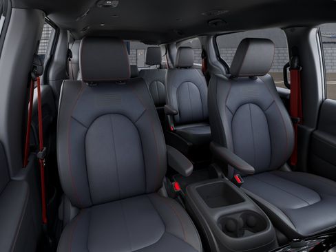 New 2027 Chrysler Pacifica Select AWD/4WD image 31