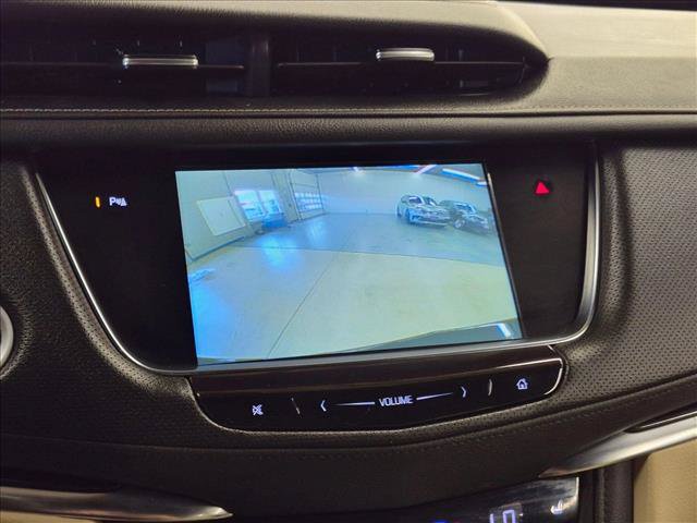 Used 2018 Cadillac XT5 AWD image 14