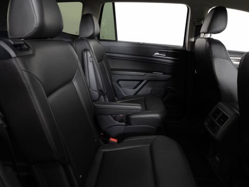 Used 2019 Volkswagen Atlas SEL R-Line AWD/4WD image 27